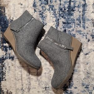Dr. Scholl's Grey Boots